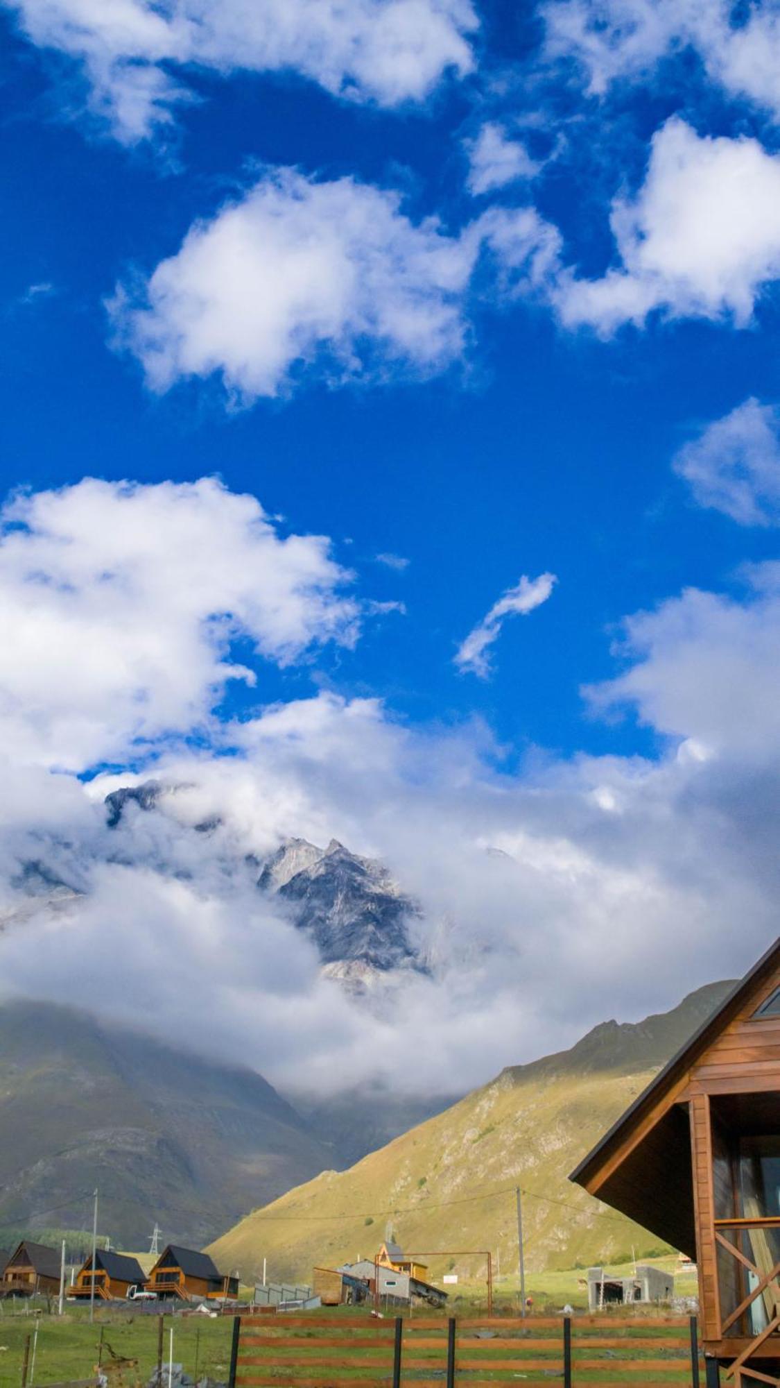 Cliffside Cottage Kazbegi Exteriér fotografie