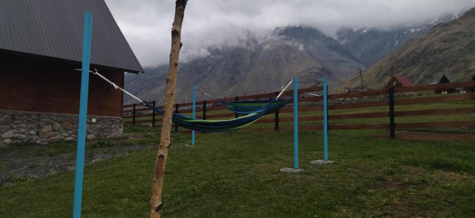Cliffside Cottage Kazbegi Exteriér fotografie